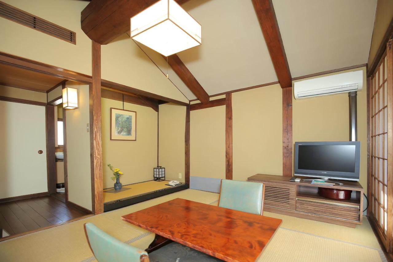 Ryokan Ryori Tsurugata 4*